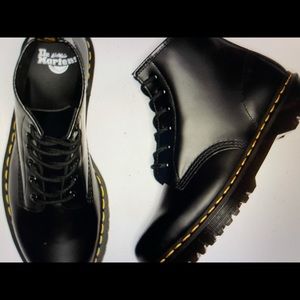 Brand New! Doc Martens  Smooth Leather Ankle Boots